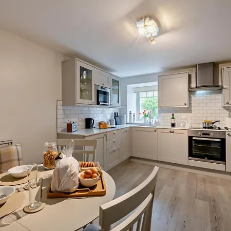 2 Bed In Scarborough Oc-79523 * Sawdon