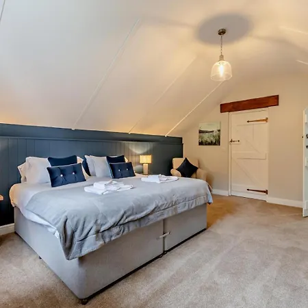 2 Bed In Scarborough Oc-79523 Sawdon