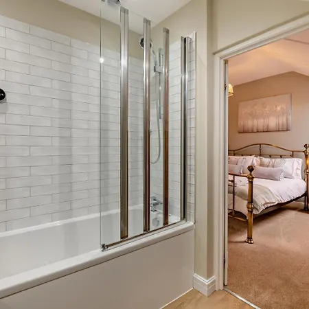 2 Bed In Scarborough Oc-79523 Ferienhaus