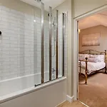 2 Bed In Scarborough Oc-79523 Holiday home